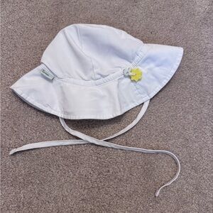 White Baby Sun Hat with Yellow Star Accent